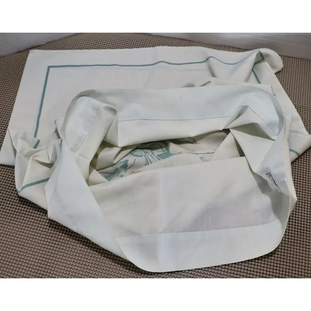 Tastemaker Pillowcase Floral Butterfly No Iron Percale USA Vintage